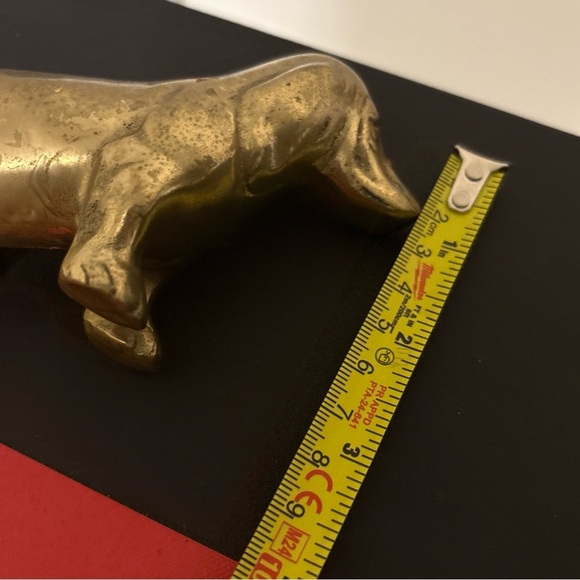 Vintage Solid Brass Dachshund Dog Figurine Paper Weight Bookshelf Cottage Hunt - Picture 7 of 7